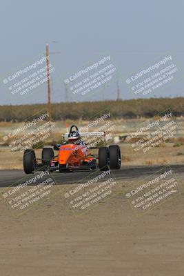media/Oct-29-2022-CalClub SCCA (Sat) [[e05833b2e9]]/Race Group 2/Qualifying (Sweeper)/